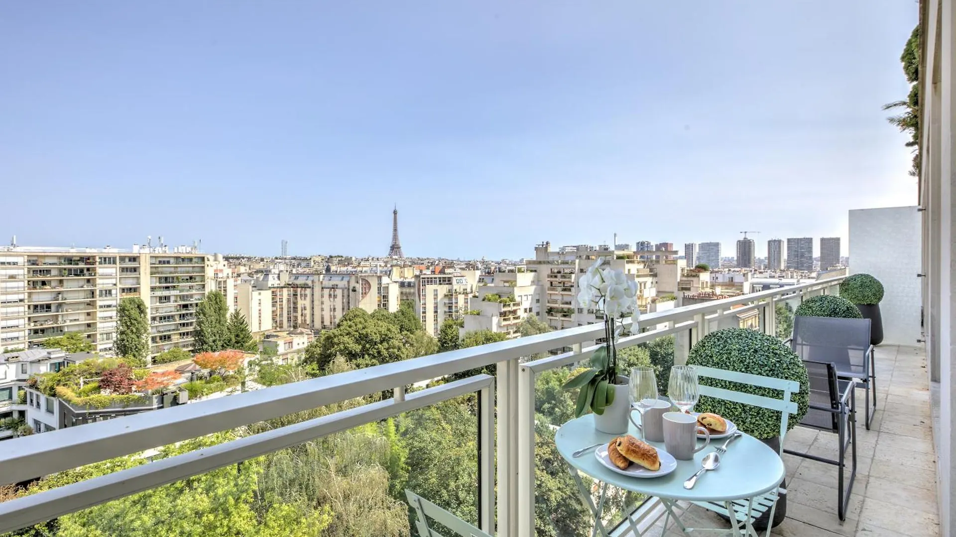 101 Penthouse Royal A Paris Avec Vue Imprenable Sur La Tour Eiffel Apartment 0*,  France